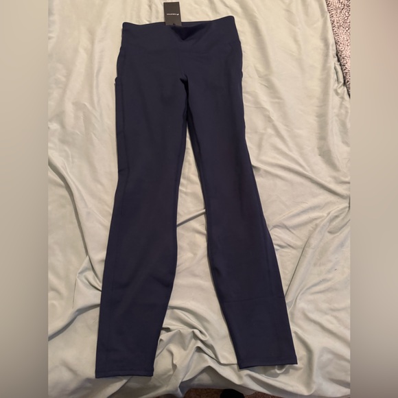 Fabletics Powerhold Navy Blue Women's Leggings - Picture 5 of 7
